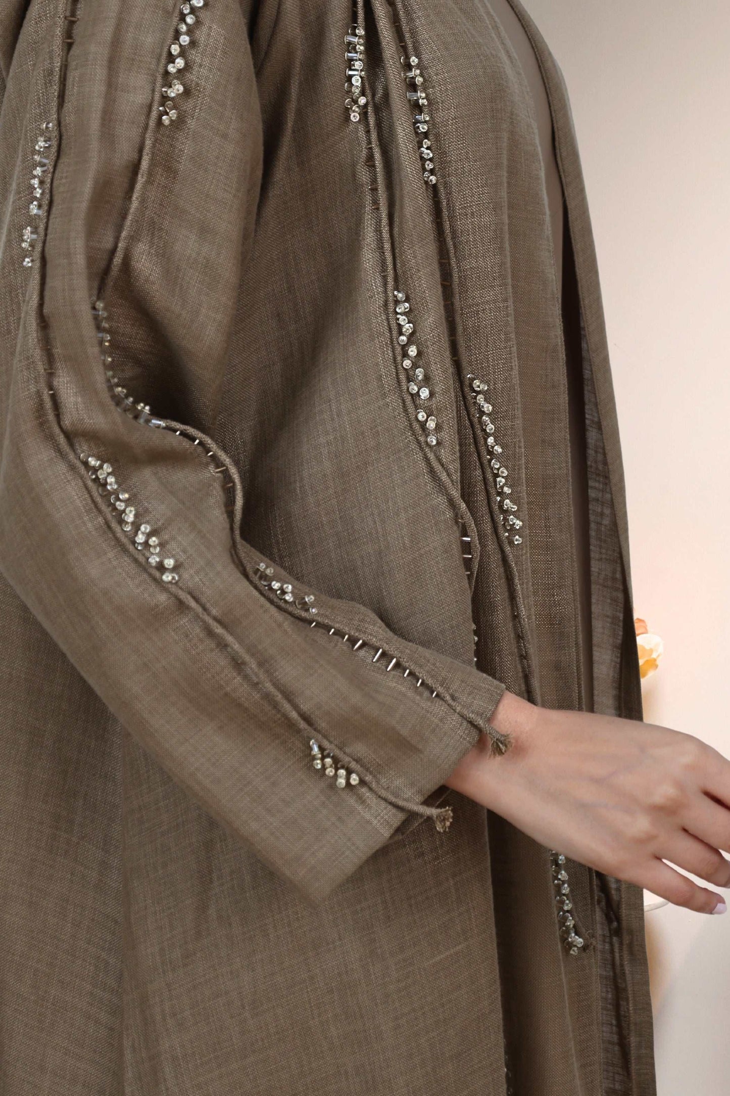 Lumière Abaya
