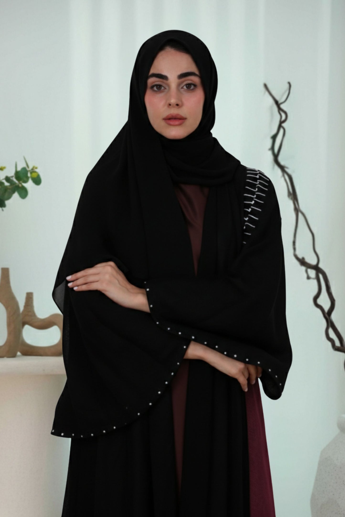 Zaaro Abaya - Architectural design - AWAASHI Premier modest fashion