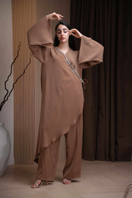 Load image 1 in gallery view