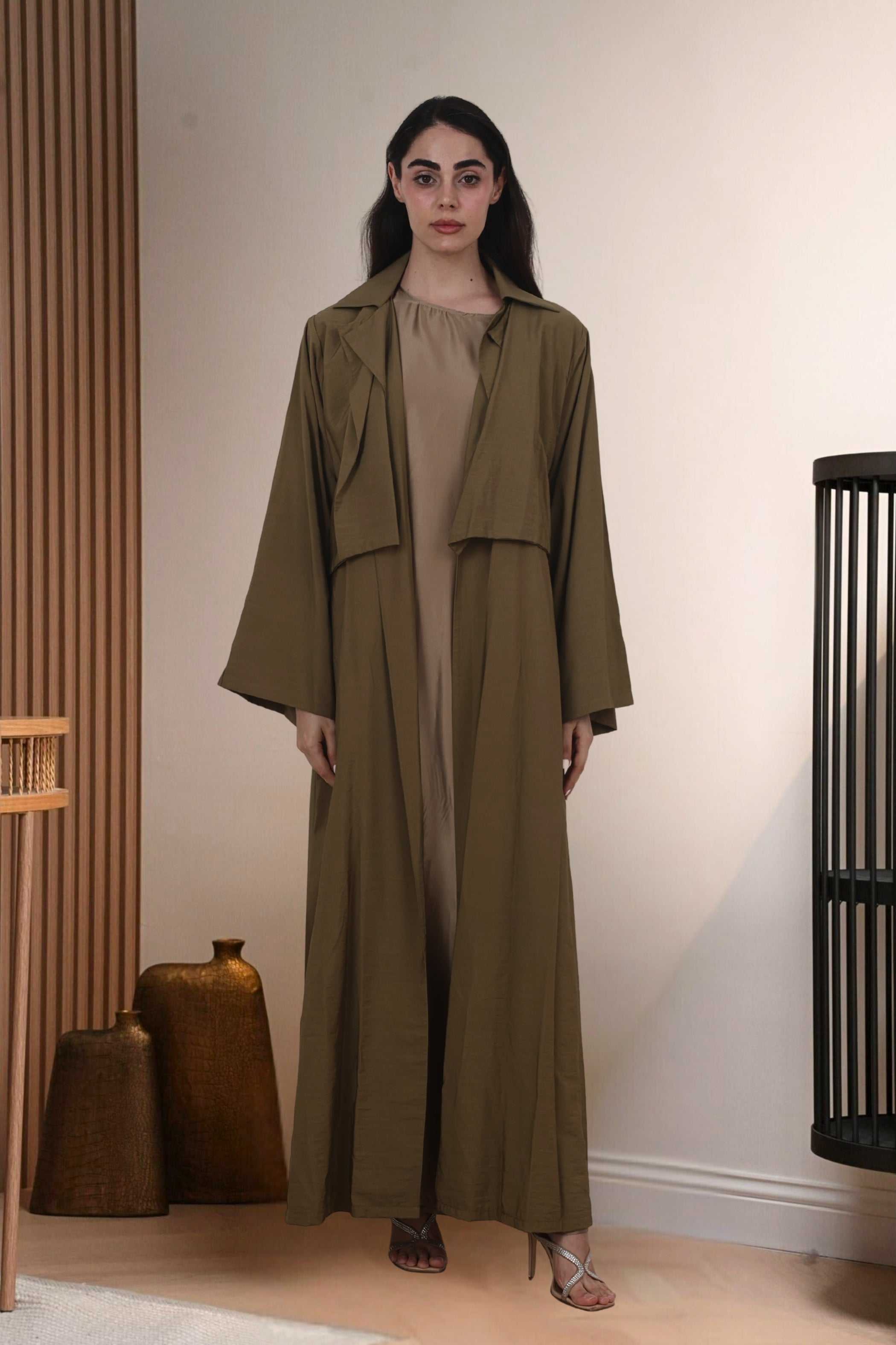 Trench Coat in Khaki