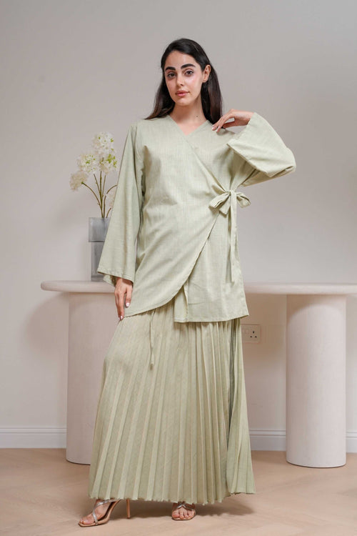 Load image 1 in gallery view