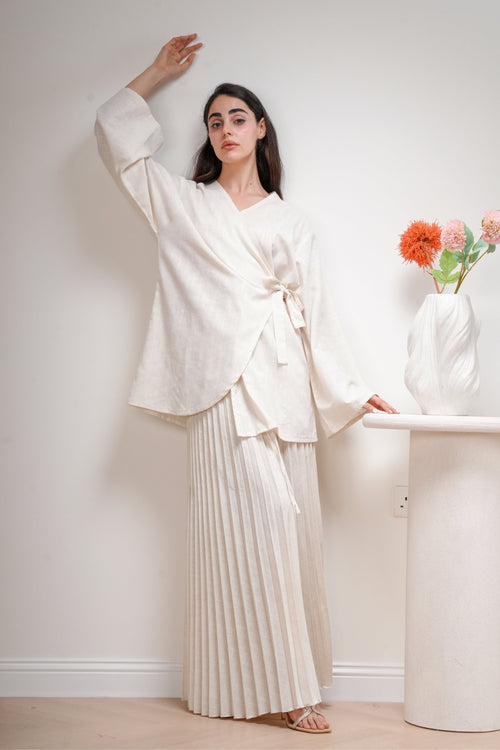 Load image 1 in gallery view