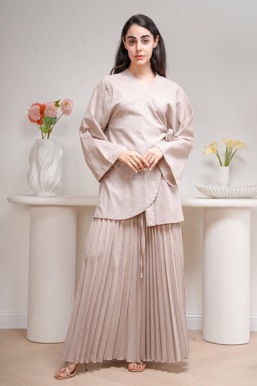 Load image 1 in gallery view