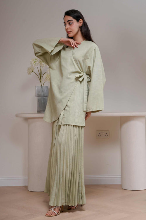 Load image 1 in gallery view