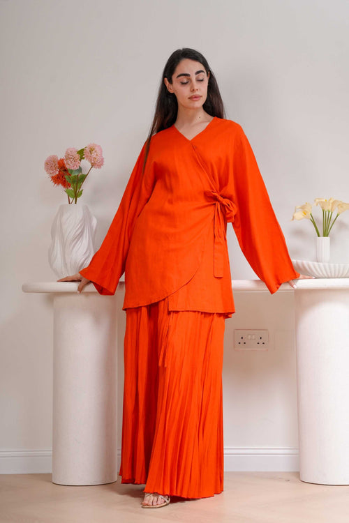 Load image 1 in gallery view